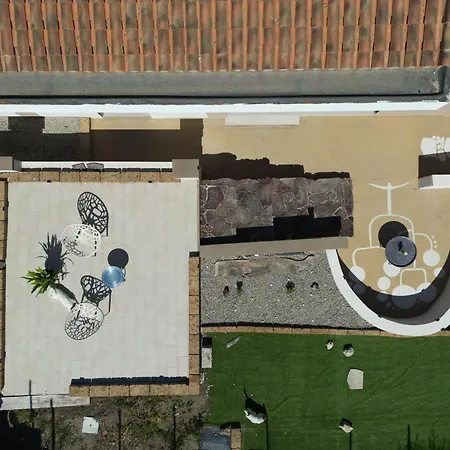 Radici Di Luna Exclusive Design 4*