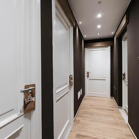 Radici Di Luna Exclusive Design Πανσιόν