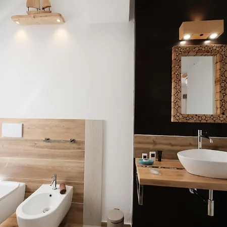 Radici Di Luna Exclusive Design 4*