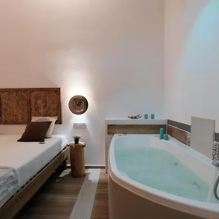 Radici Di Luna Exclusive Design Affittacamere 4*